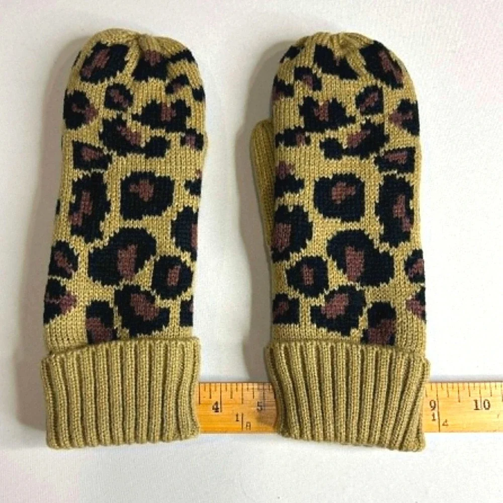 Panache Womens Leopard Print Knit Mittens Warm Lined Khaki Black and Brown